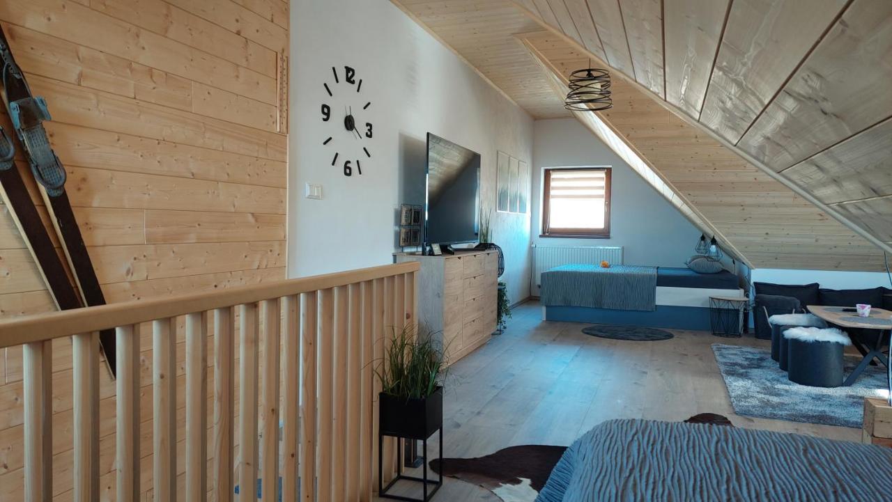 Apartman Pod Smrcinou Vaclavov u Bruntalu Exterior photo
